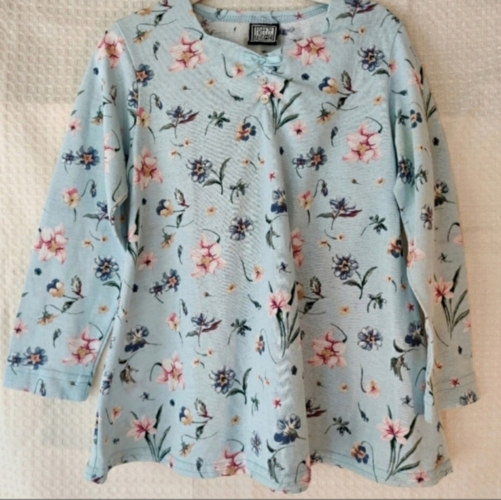 Vintage Freeze Frame Baby Blue, Floral, Long Sleeve Top Girls Size M (5-6)💰